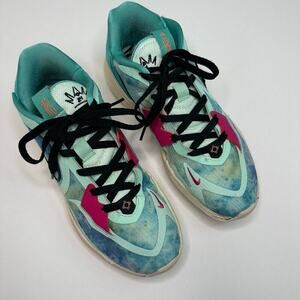 Nike Kyrie 5 Low Community Mens Size 8.5 Blue Basketball Athletic Shoes Sneakers